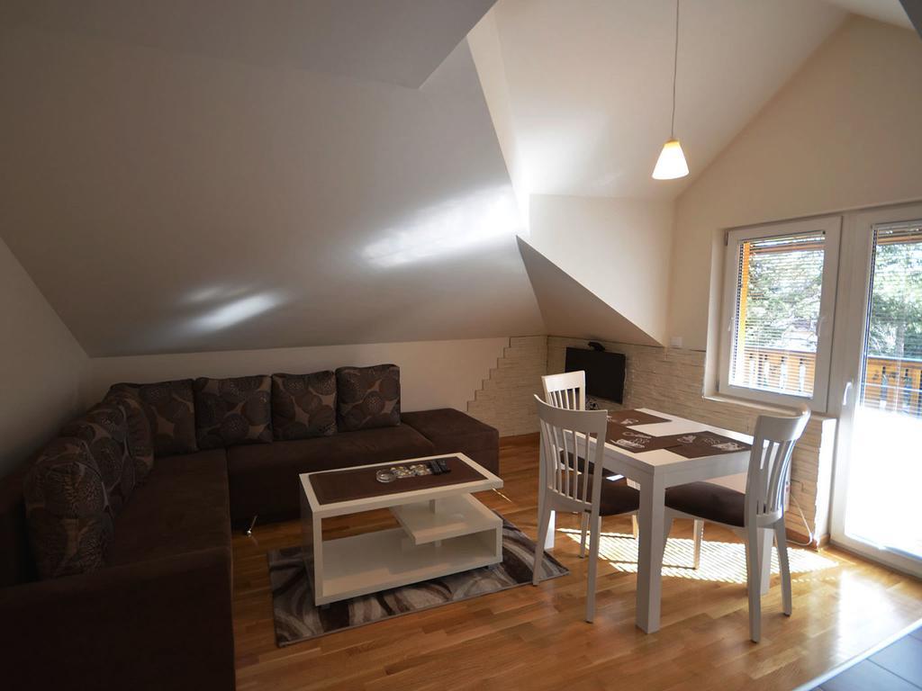 Apartmani Md ズラティボール エクステリア 写真
